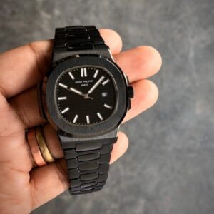Patek_philippee Nautilus Quartz