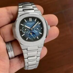Patek_Philippee Automatic Nautilus Annual Calendar Year ( AAA )