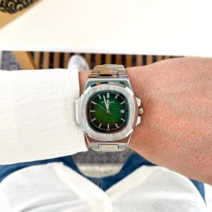 Patek_Philippee Nautilus - J389