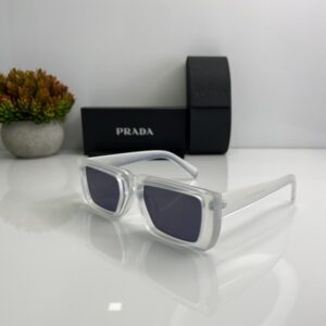 Prada_Runway_Ice_Black