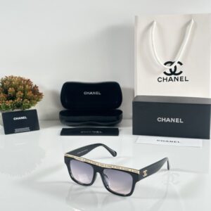 Chanel_WMNS_8318_Black_Pink_DC