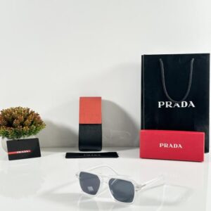 Prada_20_Ice_Black