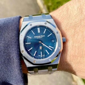 Audemars_piguet royal Oak Quartz Silver-Blue