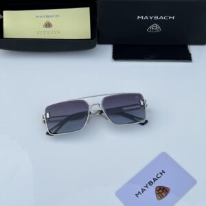 Maybach_156_silver_blue